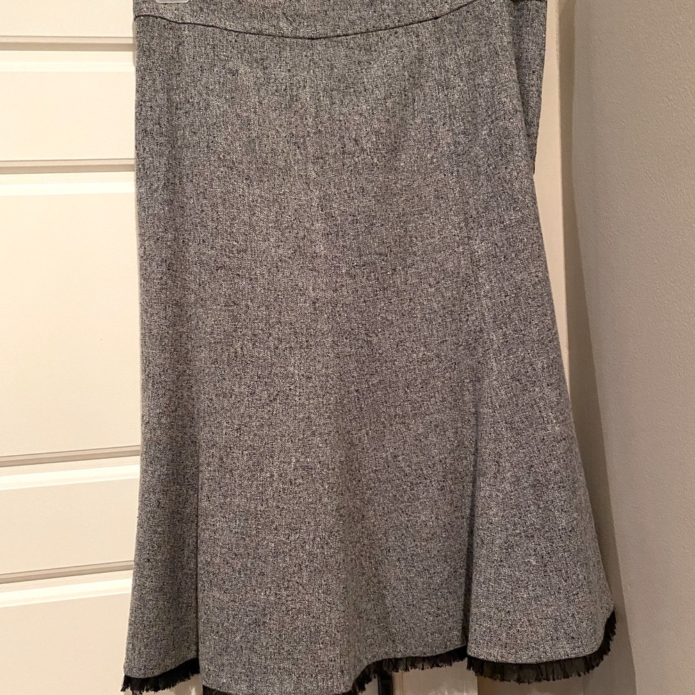 White House Black Market skirt